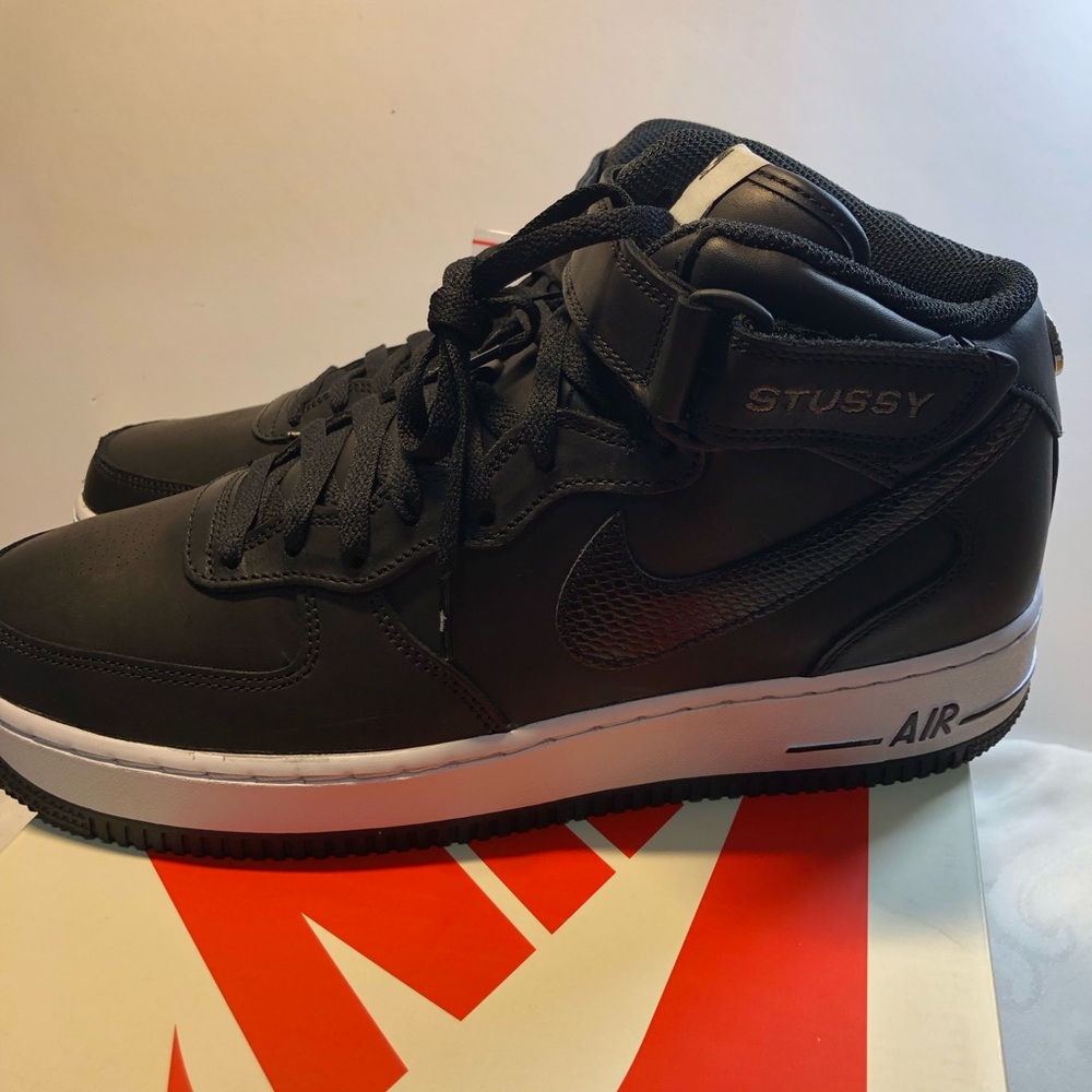 Nike x Stussy Air Force 1 Mid Luxe Black Snakeskin Men’s 9.5 Women’s 11 New - Picture 13 of 16